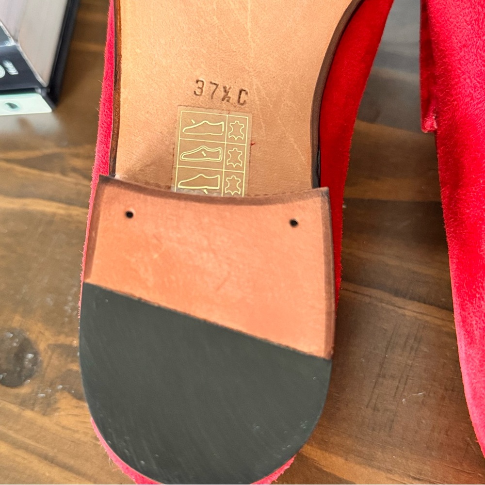 Gucci Red Leather Sole Loafers - Picture 4 of 11